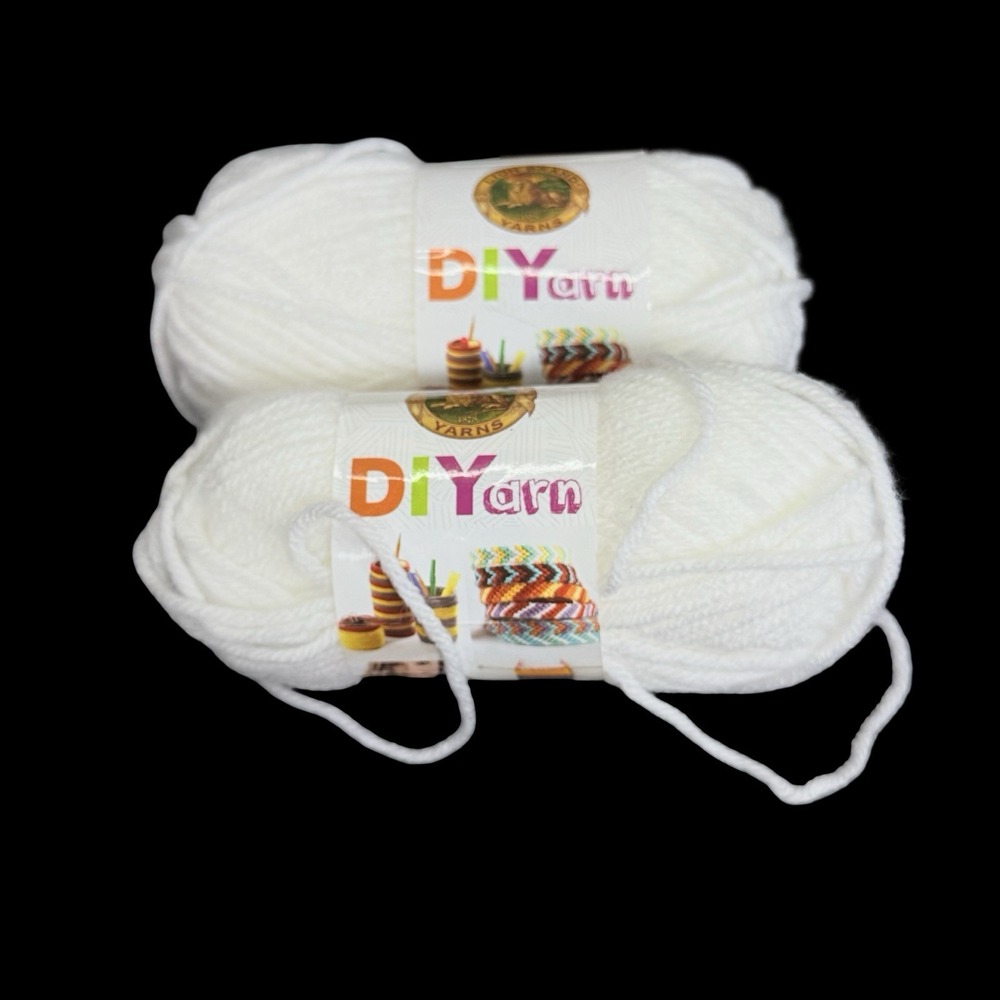 Lion Brand DIYarn White Skeins Turkey Craft Knitting 1.05oz/65yds - Lot Of 2